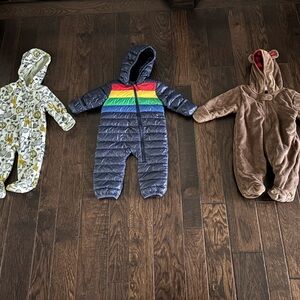 Snowsuits 0-6 months